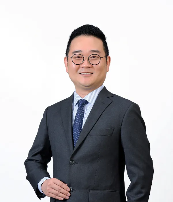Tae Yong Shim, Managing Director